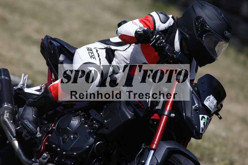 Archiv-2023/28 05.06.2023 Moto Club Anneau du Rhin/blanc-novice/38